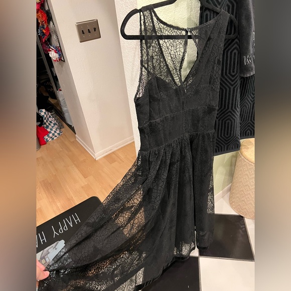 Hell Bunny Spider Web Bats Mesh Velvet Elegant Black Dress Pinup Halloween - Picture 9 of 12